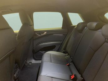 Audi Q4 E-tron 40 S line 82kWh (204 ps) - BLUETOOTH - CRUISE - DRIVING MODES