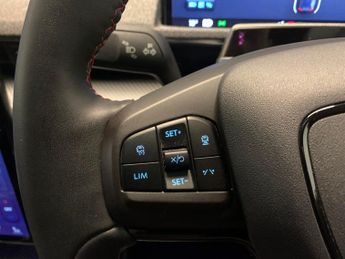 Ford Mustang Mach-e Extended Range 91kWh Automatic AWD (351 ps) - HEATED SEATS - NAV