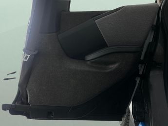 BMW i3 42.2kWh (170 ps) - ADDITIONAL 12V POWER SOCKET - PERFORMANCE CON