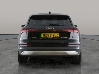 Audi e-tron 55 quattro 95kWh (408 ps) - ADJUSTABLE SUSPENSION - LANE DEPARTU