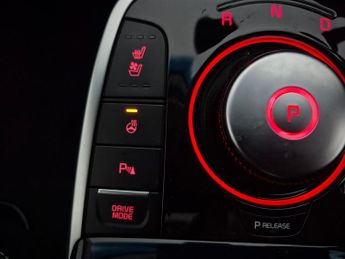 Kia Niro 64kWh 4+ (201 bhp) - LED - REVERSE CAM - NAV