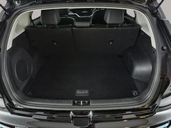 Kia Niro 64kWh 4+ (201 bhp) - LED - REVERSE CAM - NAV