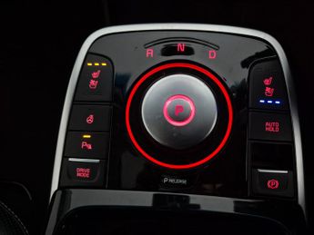 Kia Niro 64kWh 4+ (201 bhp) - LED - REVERSE CAM - NAV