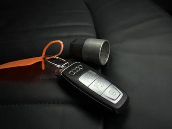 Audi e-tron 55 quattro 95kWh (408 ps) - ADJUSTABLE SUSPENSION - LANE DEPARTU