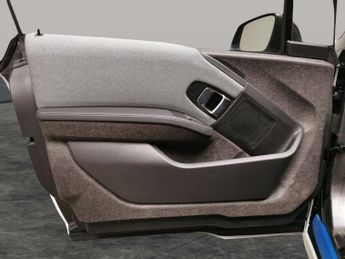 BMW i3 42.2kWh (170 ps) - CARPLAY - LED - NAV