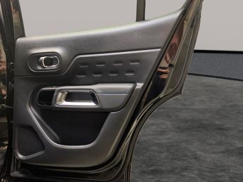 Citroen C5 Aircross 1.2 PureTech Shine EAT8 (130 ps) - BLUETOOTH - PARK SENSORS