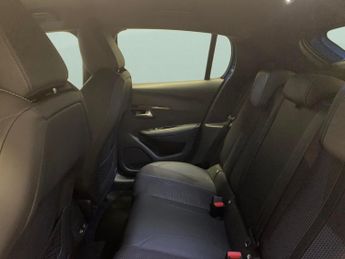 Peugeot E-208 50kWh GT (7.4kW Charger) (136 ps) - BLIND SPOT ASSIST - BLUETOOT