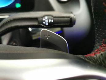 Mercedes-Benz EQA EQA 250+ 70.5kWh AMG Line (190 ps) - HEATED LEATHER - MIRROR PAC