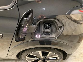 Peugeot E-208 50kWh GT (136 ps) - PARK ASSIST - LED - REVERSE CAM