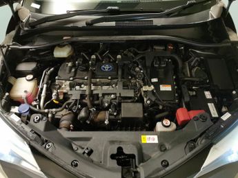 Toyota C-HR 1.8 VVT-h GPF Icon CVT (122 ps) - BLUETOOTH - AIR CON - AUTO HEA