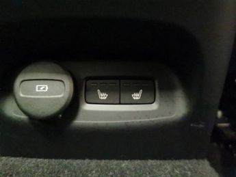 Volvo XC40 Recharge 69kWh Ultimate (231 ps) - CARPLAY - HK AUDIO - SURROUND