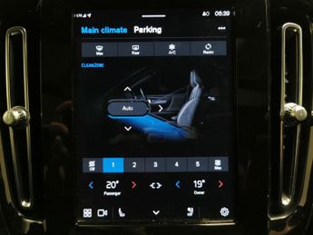 Volvo XC40 Recharge 69kWh Ultimate (231 ps) - CARPLAY - HK AUDIO - SURROUND