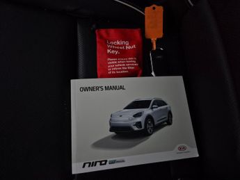 Kia Niro 64kWh 4+ (201 bhp) - LED - REVERSE CAM - NAV