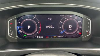 Volkswagen Tiguan 1.5 TSI EVO SEL DSG (150 ps) - CLIMATE CONTROL - SD CARD MEDIA I