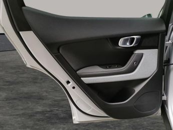 Polestar Polestar 2 Single Motor 78kWh Long Range Fastback FWD (231 ps) - LANE DEPAR