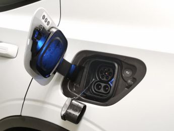 Polestar Polestar 2 Single Motor 78kWh Long Range Fastback FWD (231 ps) - LANE DEPAR