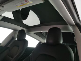 Tesla Model 3 Standard Range Plus RWD (241 bhp) - PARK ASSIST - LED - REVERSE 