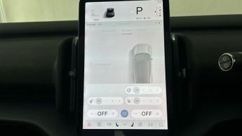 Volvo Ex30 Single Motor Extended Range 69kWh Ultra (272 ps) - PARK ASSIST -