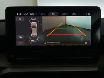 Seat Leon 1.4 eHybrid 12.8kWh XCELLENCE Plug-in DSG (204 ps) - REVERSE CAM