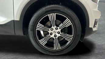Volvo XC40 2.0 T4 Inscription AWD (190 ps) - BLUETOOTH - CLIMATE CONTROL - 