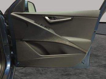 Kia Niro 64.8kWh 3 (201 bhp) - REVERSE CAM - HEATED SEATS - NAV