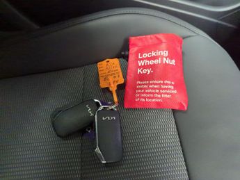 Kia Niro 64.8kWh 3 (201 bhp) - REVERSE CAM - HEATED SEATS - NAV