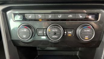Volkswagen Tiguan 1.5 TSI EVO SEL DSG (150 ps) - CLIMATE CONTROL - SD CARD MEDIA I