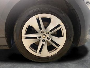 Skoda Enyaq 62kWh 60 (DC120kW) (179 ps) - WIFI - BLUETOOTH - CRUISE