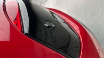 Land Rover Discovery Sport 1.5 P300e 12.2kWh R-Dynamic S Plug-in 4WD (309 ps) - PADDLE SHIF