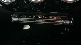 Mercedes-Benz CLA 1.3 CLA180 AMG Line (Premium Plus 2) Coupe 7G-DCT (136 ps) - DRI