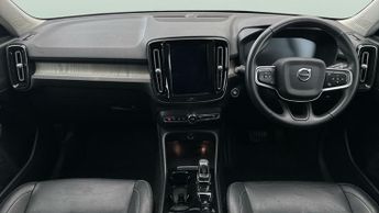 Volvo XC40 2.0 T4 Inscription AWD (190 ps) - BLUETOOTH - CLIMATE CONTROL - 