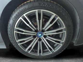 BMW 3 Series 2.0 320i M Sport (184 ps) - ACTIVE LANE ASSIST - PARK ASSIST - L