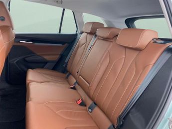 Skoda Enyaq 62kWh 60 (179 ps) - WIFI - BLUETOOTH - CRUISE