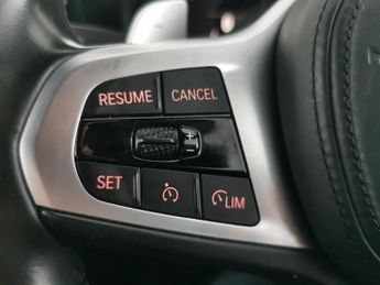 BMW 3 Series 2.0 330e 12kWh M Sport Touring Plug-in (292 ps) - CARPLAY - KEYL