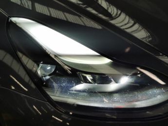 Tesla Model 3 Standard Range Plus RWD (241 bhp) - PARK ASSIST - LED - REVERSE 