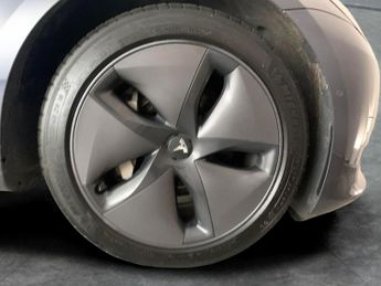 Tesla Model 3 Standard Range Plus RWD (241 bhp) - PARK ASSIST - LED - REVERSE 