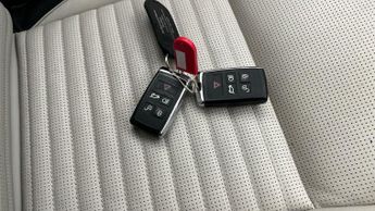 Land Rover Discovery Sport 1.5 P300e 12.2kWh R-Dynamic S Plug-in 4WD (309 ps) - PADDLE SHIF