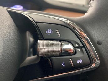 Skoda Enyaq 62kWh 60 (179 ps) - WIFI - BLUETOOTH - CRUISE