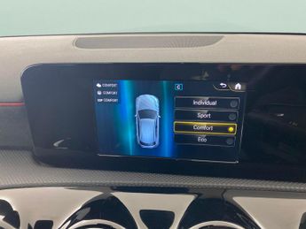 Mercedes-Benz A Class 1.5 A180d AMG Line 7G-DCT (116 ps) - HEATED LEATHER - COMFORT PA