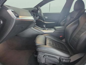 BMW 3 Series 2.0 320i M Sport (184 ps) - ACTIVE LANE ASSIST - PARK ASSIST - L