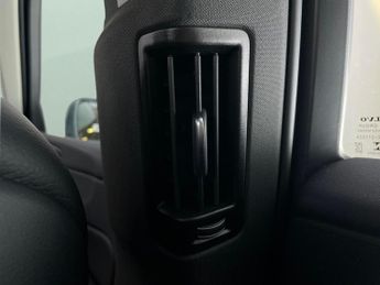 Volvo XC60 2.0h T6 Recharge 18.8kWh Core Plug-in AWD (350 ps) - CARPLAY - P