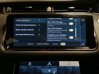 Land Rover Range Rover Evoque 1.5 P300e 12.2kWh R-Dynamic SE Plug-in 4WD (309 ps) - MERIDIAN A