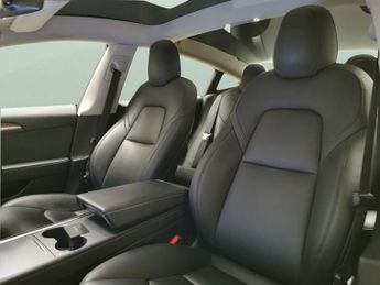 Tesla Model 3 (Dual Motor) Long Range 4WDE (346 ps) - PARK ASSIST - LED - REVE