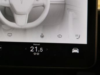 Tesla Model Y SUV RWD (346 ps) - REVERSE CAM - NAV - LEATHER