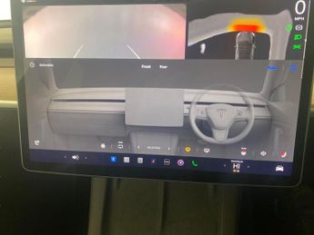 Tesla Model Y SUV RWD (346 ps) - HEATED STEERING - BLIND SPOT ASSIST - WIFI