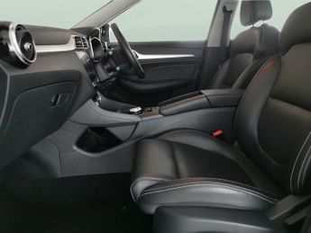 MG MG ZS 44.5kWh Exclusive (143 ps) - CARPLAY - KEYLESS ENTRY - LED