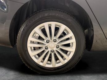 MG Mg5 61.1kWh Exclusive Long Range (156 ps) - NAV - LANE DEPARTURE  - 