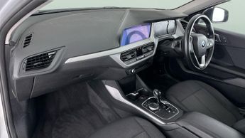 BMW 1 Series 1.5 116d SE DCT (116 ps) - DRIVING MODES - AIR CON - KEYLESS STA