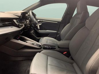 Audi A3 1.4 TFSIe 40 S line Sportback Plug-in S Tronic 13kWh (204 ps) - 