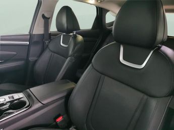Hyundai Tucson 1.6 h T-GDi 13.8kWh Ultimate Plug-in 4WD (265 ps) - HEAT AND COO